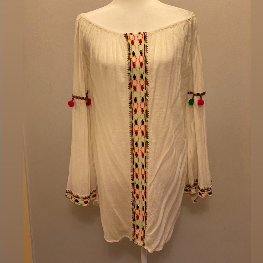 Solitaire swim cover up small cream w/Pom poms